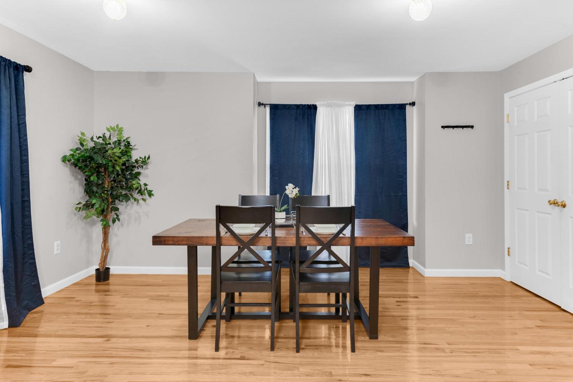 Homestay Nyc & Downtown Commuter Dream Newark
