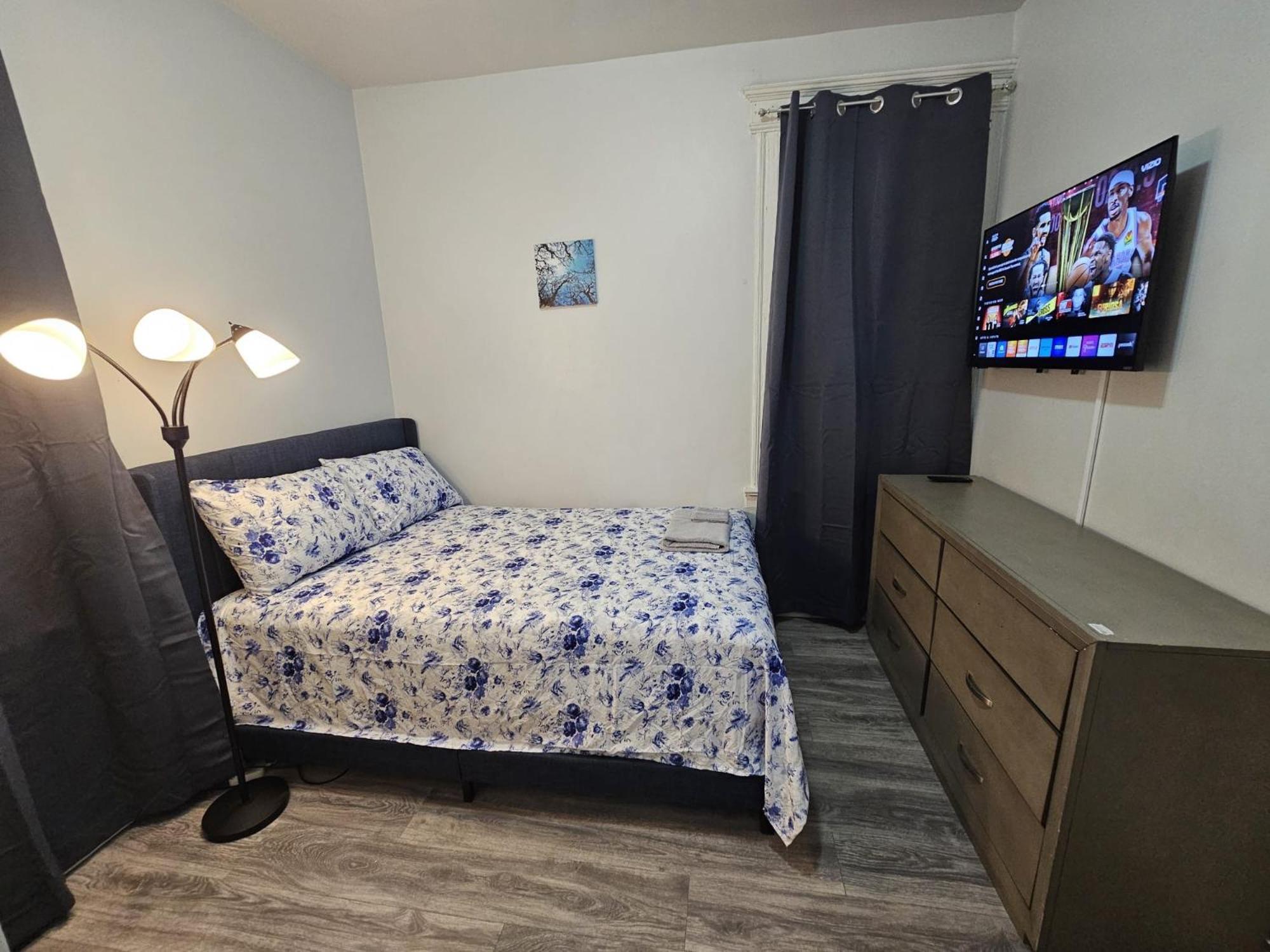 3f8-chelsea In-unit Washer Dryer And Tv Homestay *