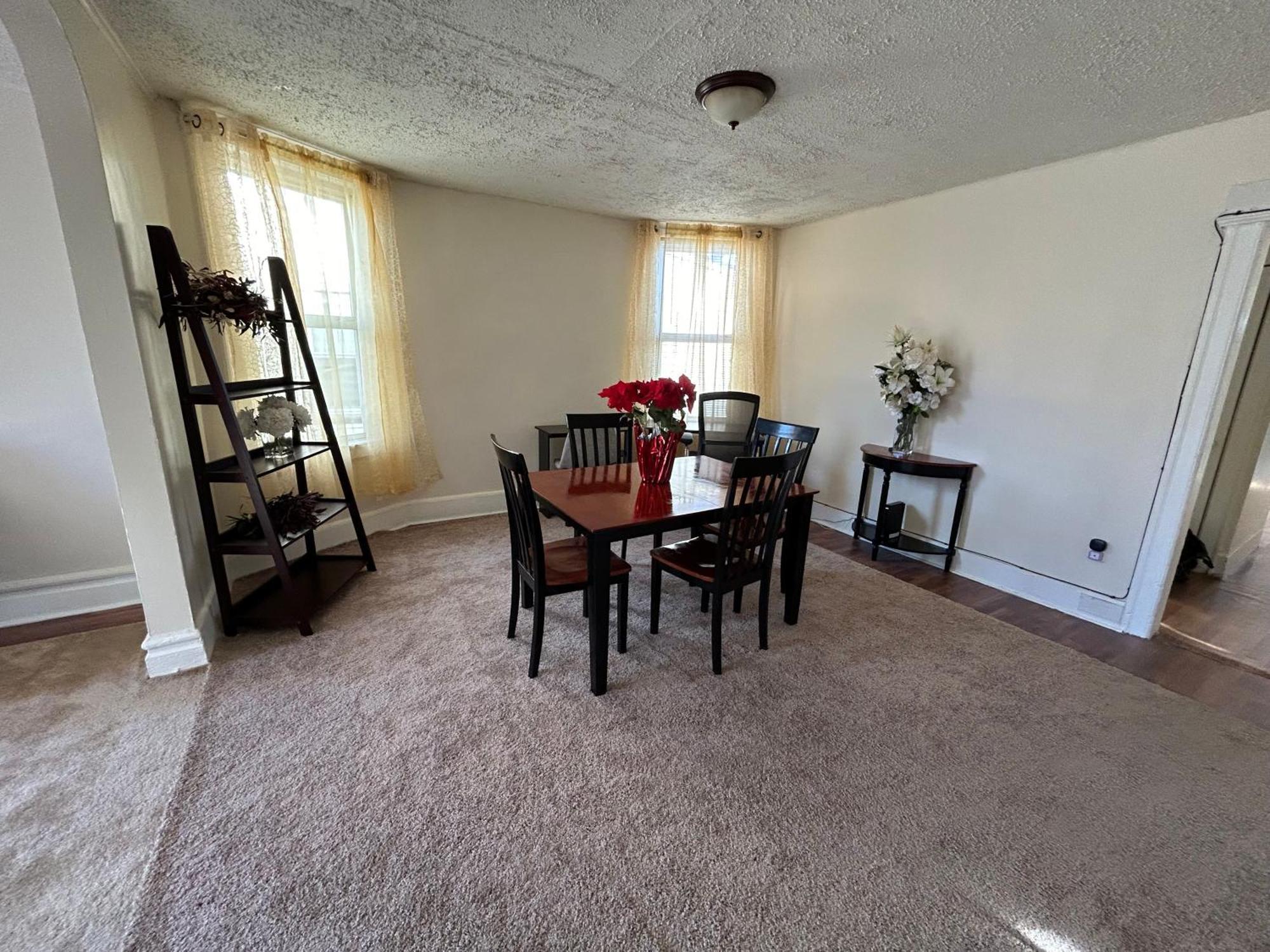 2f4-chelsea In-unit Washer Dryer And Tv Homestay *