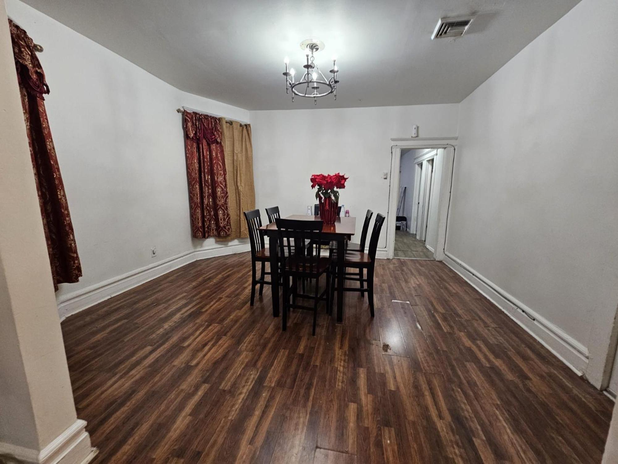 3f8-chelsea In-unit Washer Dryer And Tv Newark