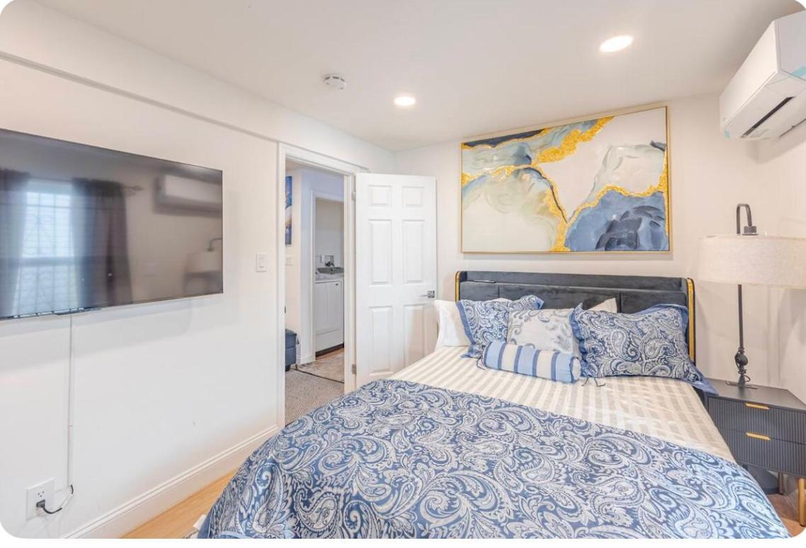 Exquisite 3 Bedrooms * Newark