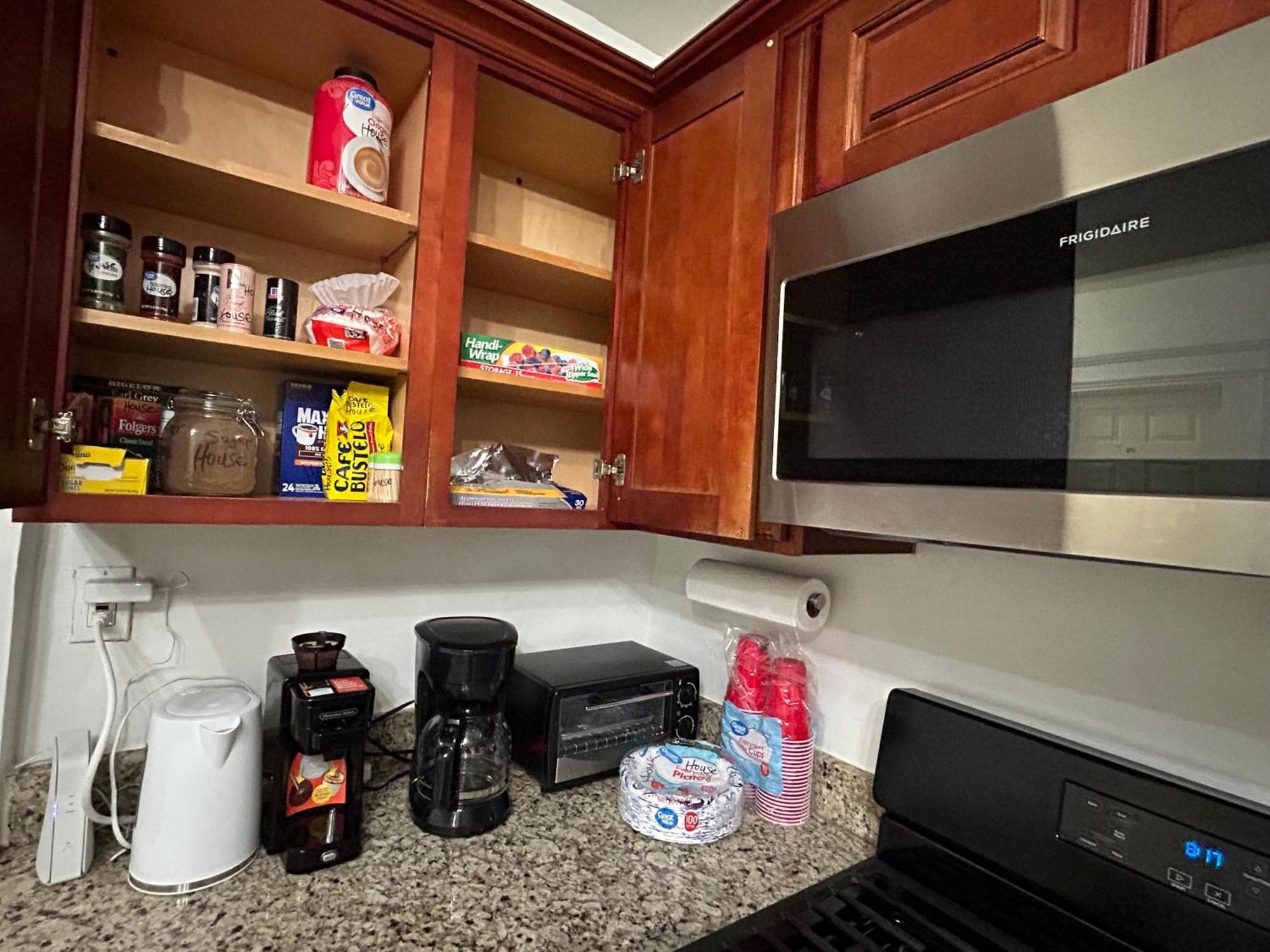 3f8-chelsea In-unit Washer Dryer And Tv Homestay Newark