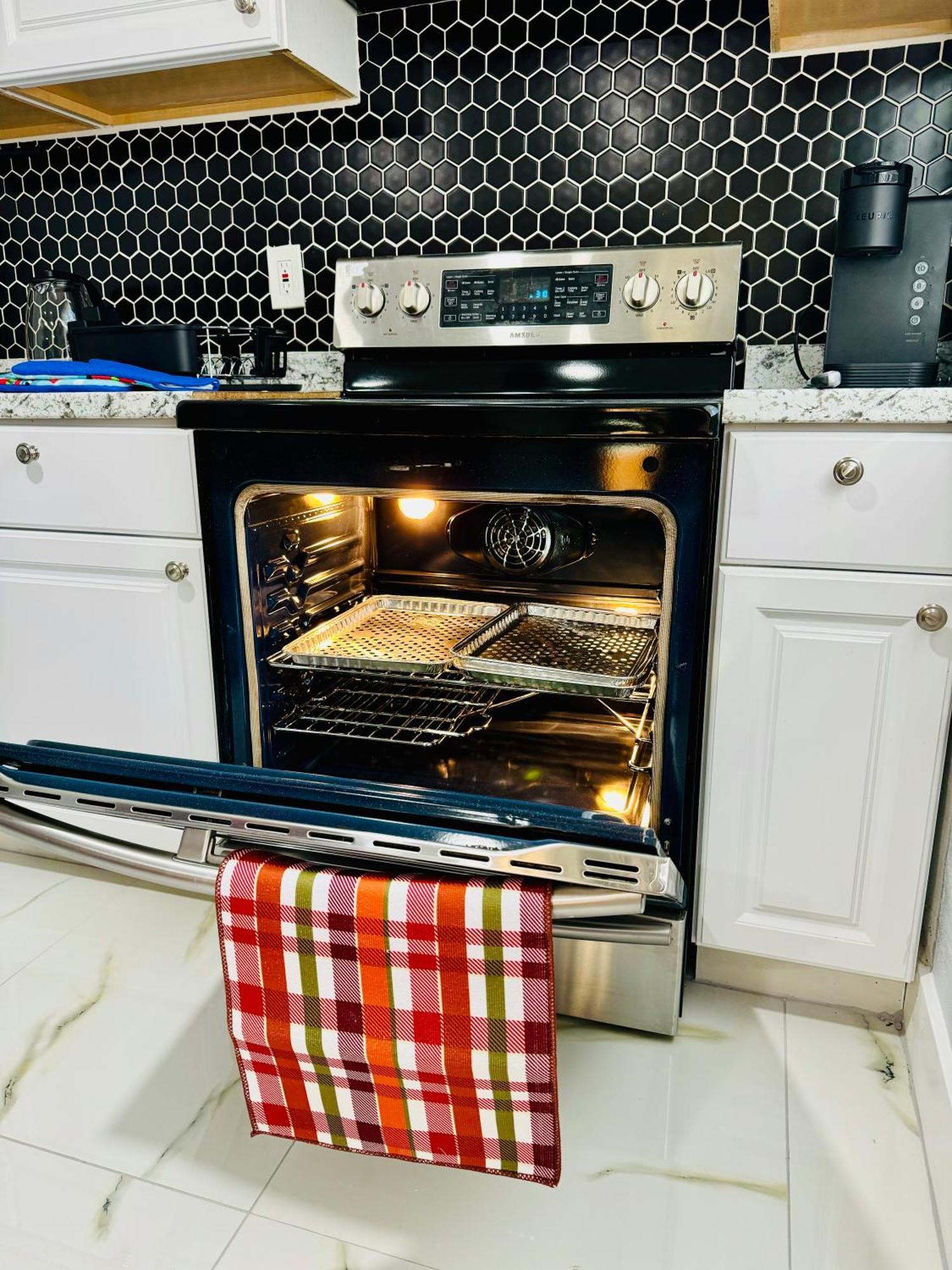 Luxury 2 Bedrooms 1 Bathroom Near Nyc And Ewr Apartment *