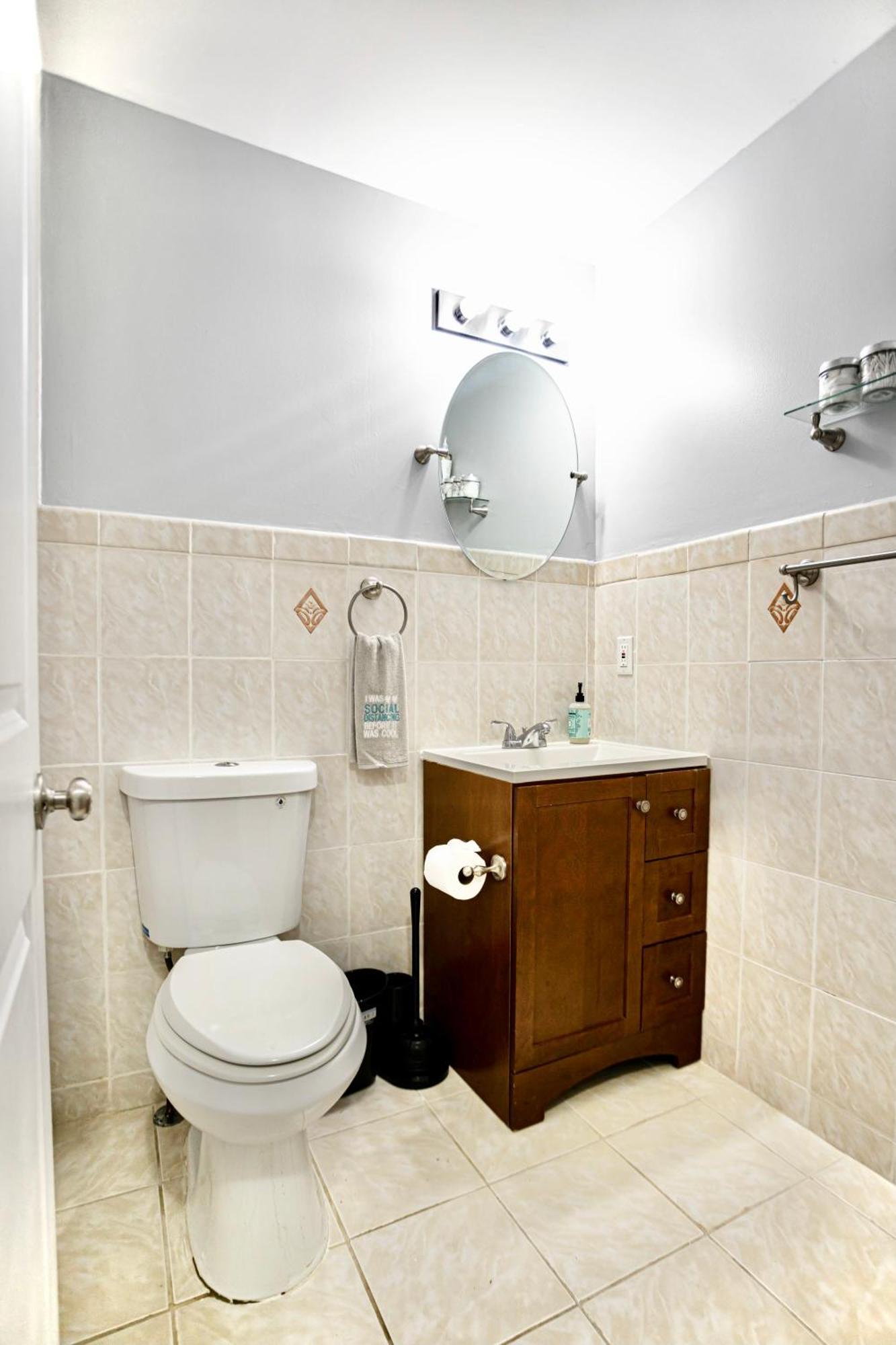 Urban Oasis Spacious 3br 2ba Patio Oasis Near Nyc Ewr American Dream Mall Apartment Newark