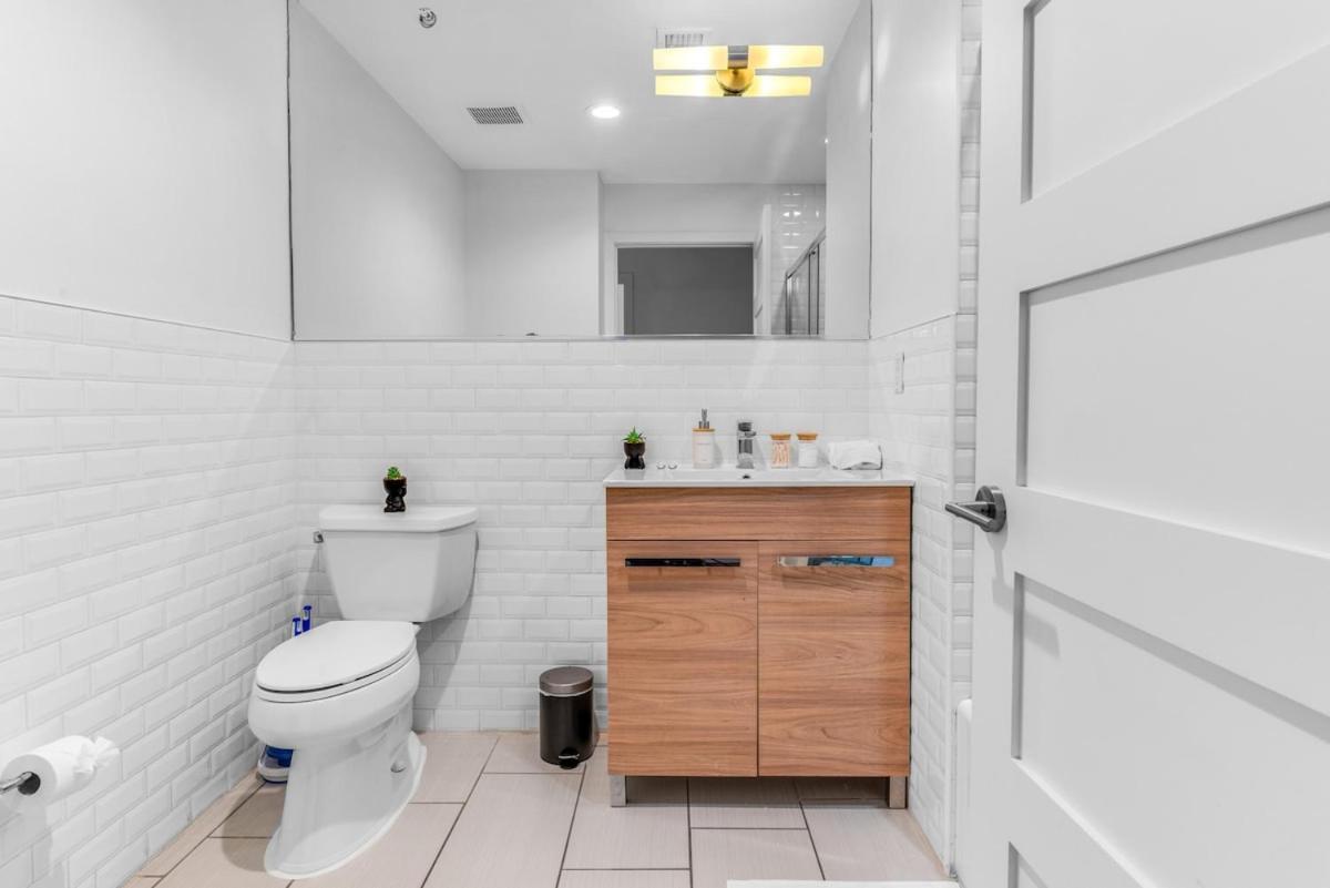 20 Min To Manhattan! 2br Luxurious Comfy & Spotless Apartment *