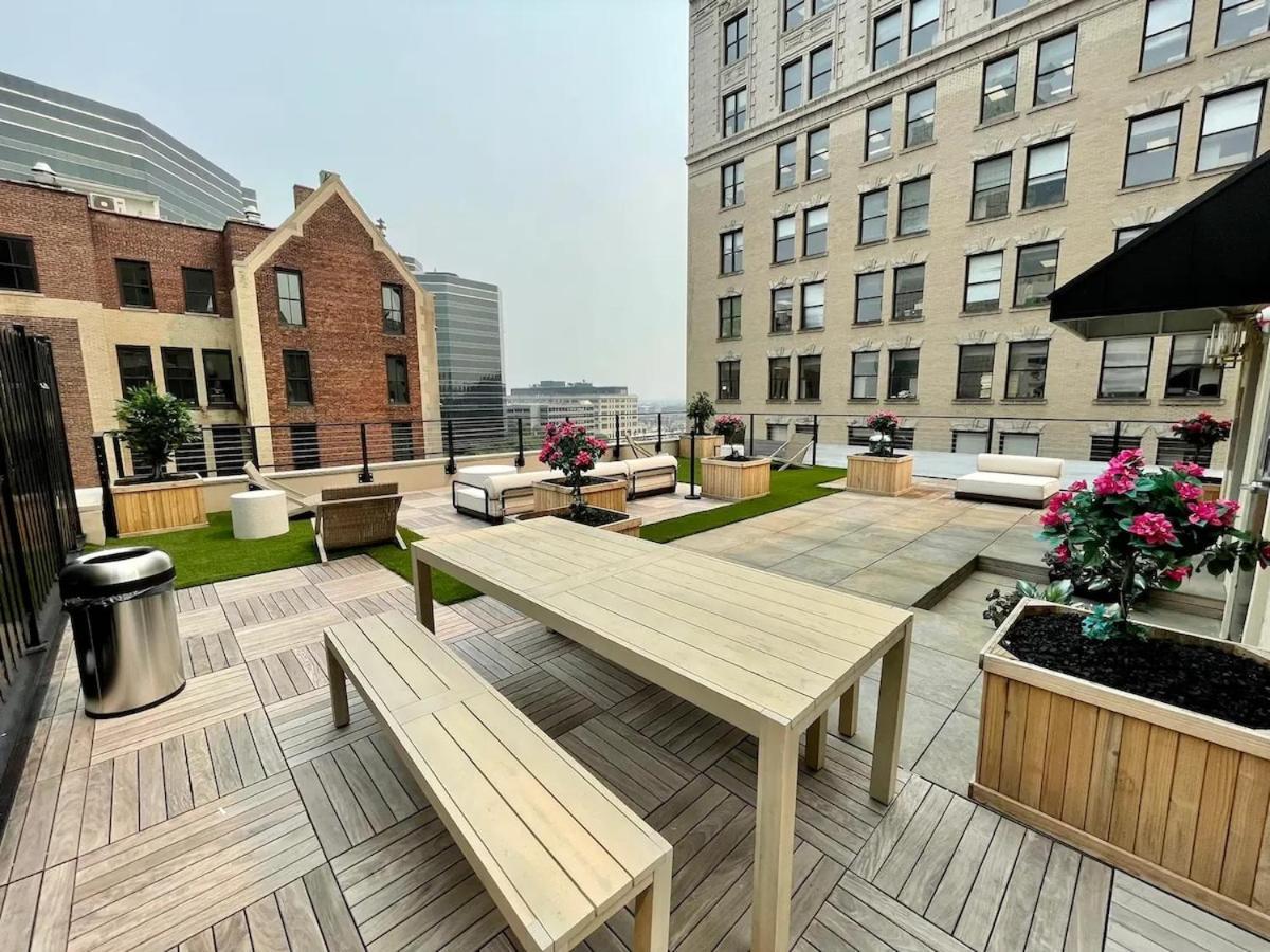 20 Min To Manhattan! 2br Luxurious Comfy & Spotless Newark