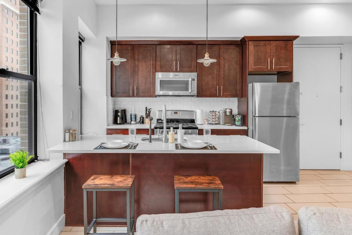 20 Min To Manhattan! 2br Luxurious Comfy & Spotless Apartment Newark
