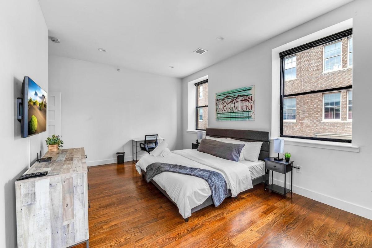 20 Min To Manhattan! 2br Luxurious Comfy & Spotless