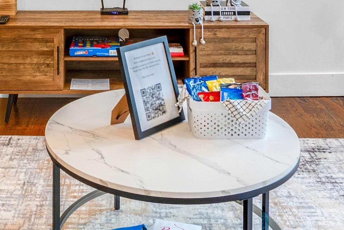 20 Min To Manhattan! 2br Luxurious Comfy & Spotless Apartment