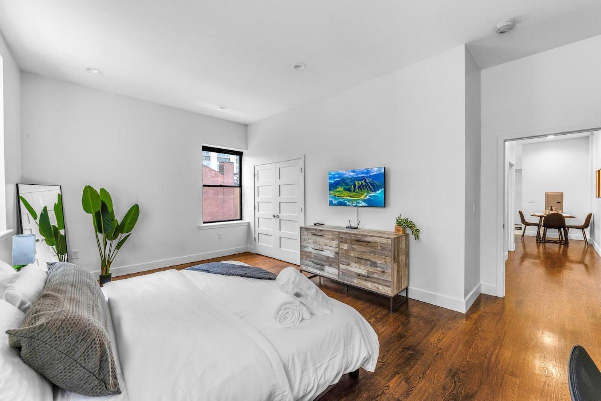 20 Min To Manhattan! 2br Luxurious Comfy & Spotless