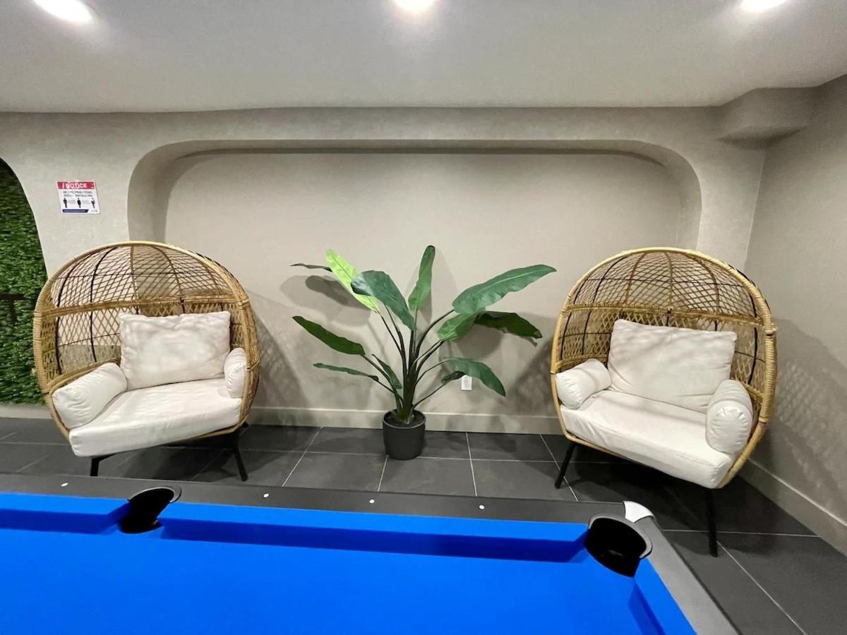 20 Min To Manhattan! 2br Luxurious Comfy & Spotless * Newark