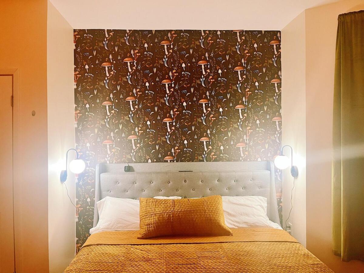 3 Bdrm Stay! Trippy King By Dwtwn Nwk Newark