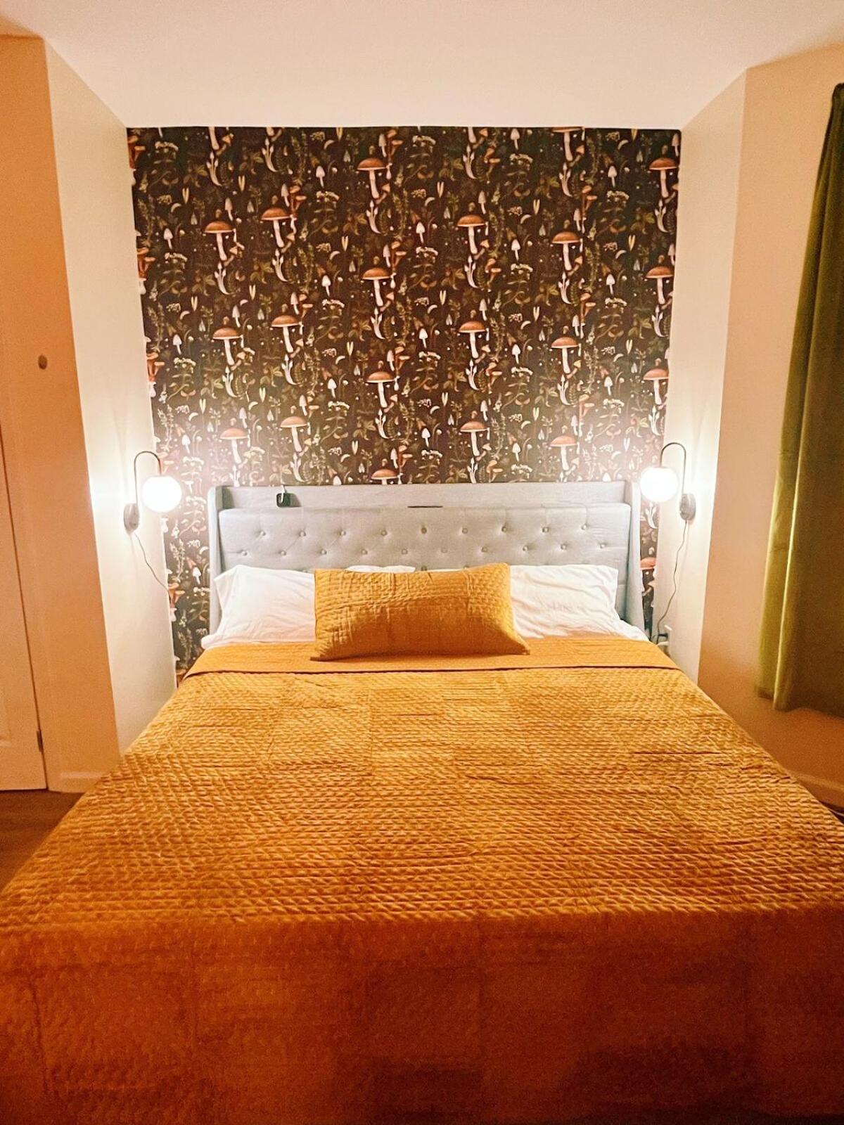 3 Bdrm Stay! Trippy King By Dwtwn Nwk