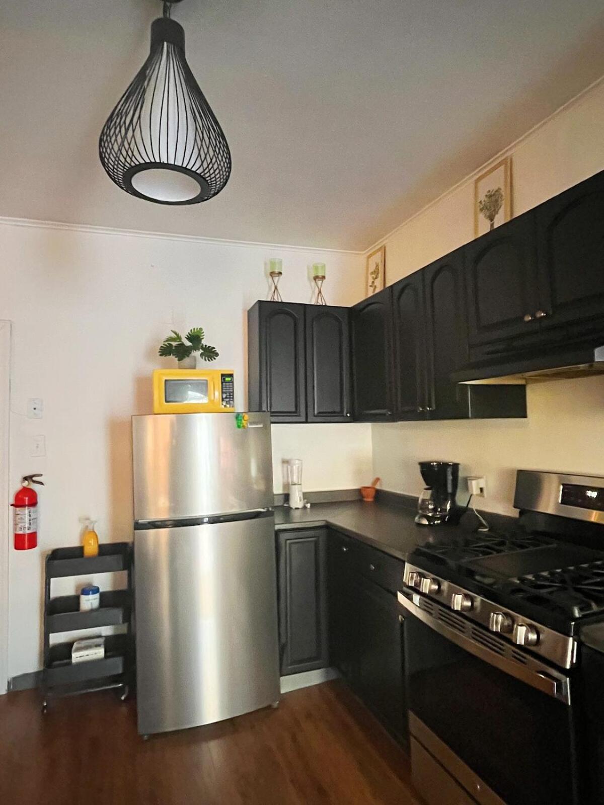 Ironbound 4 Bdrm Industrial Suite! Free Parking * Newark