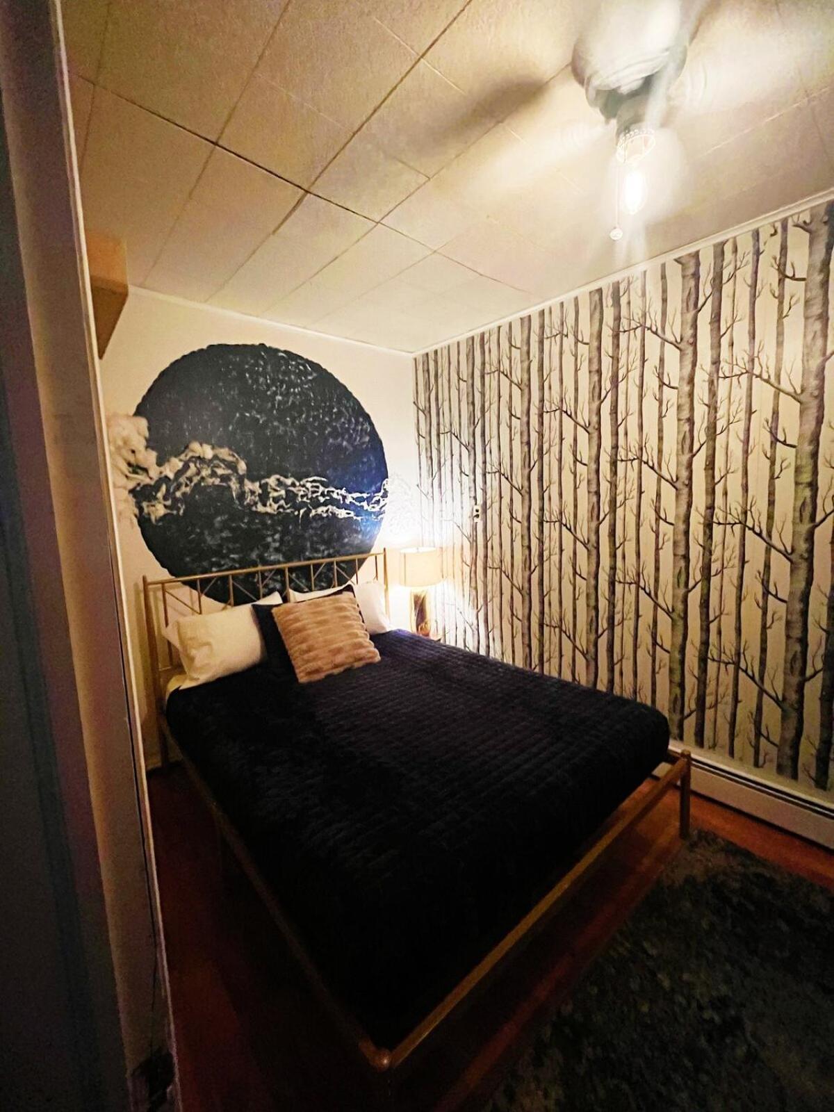 Ironbound 4 Bdrm Industrial Suite! Free Parking Newark