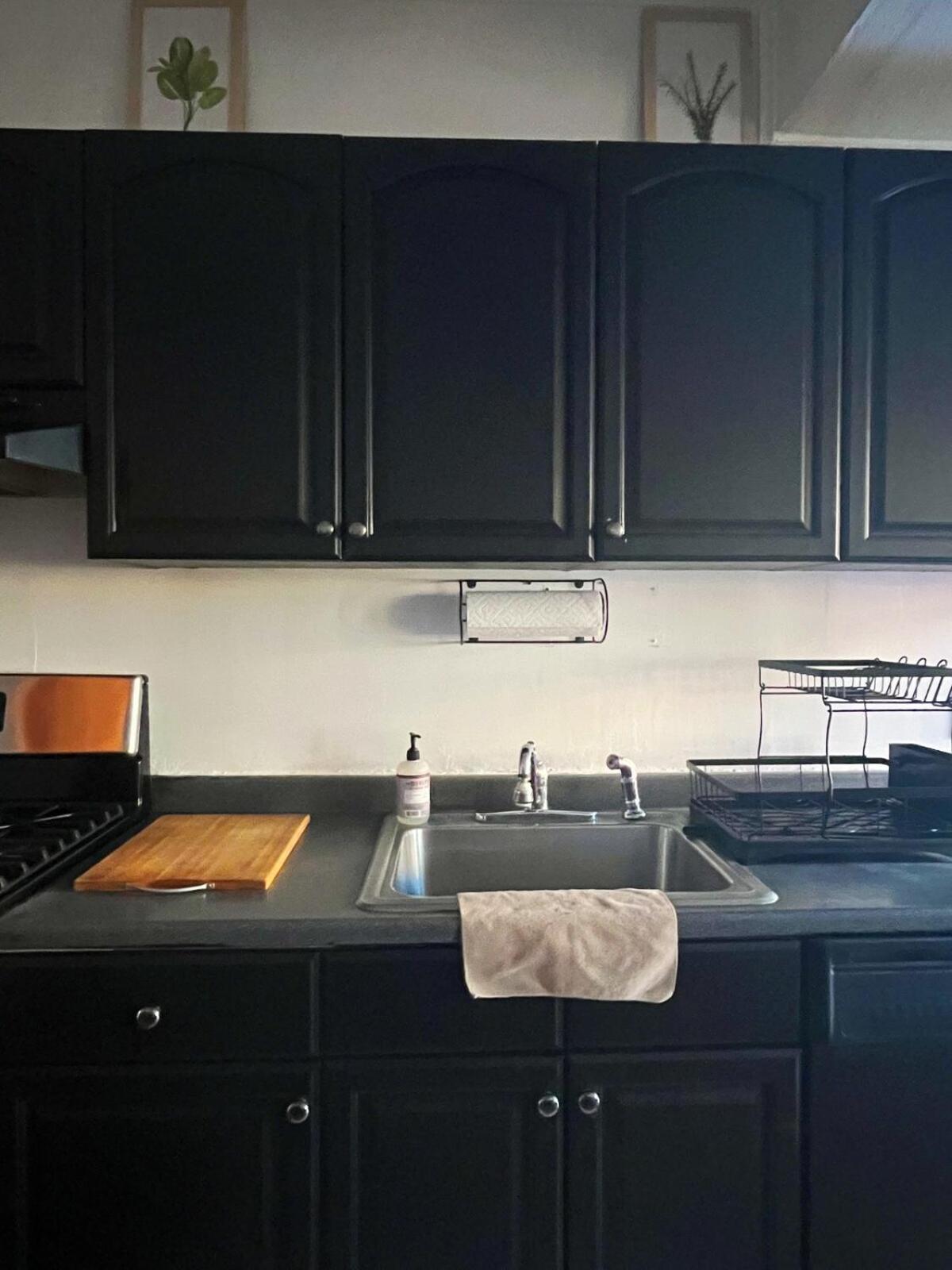 Holiday home Ironbound 4 Bdrm Industrial Suite! Free Parking *