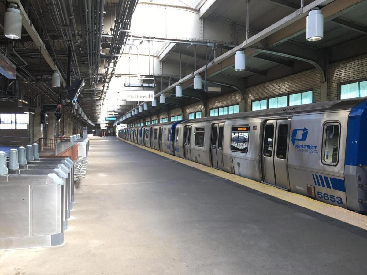 Apartment 1a Prime Area Near Nyc And Ewr 98 Walk Score