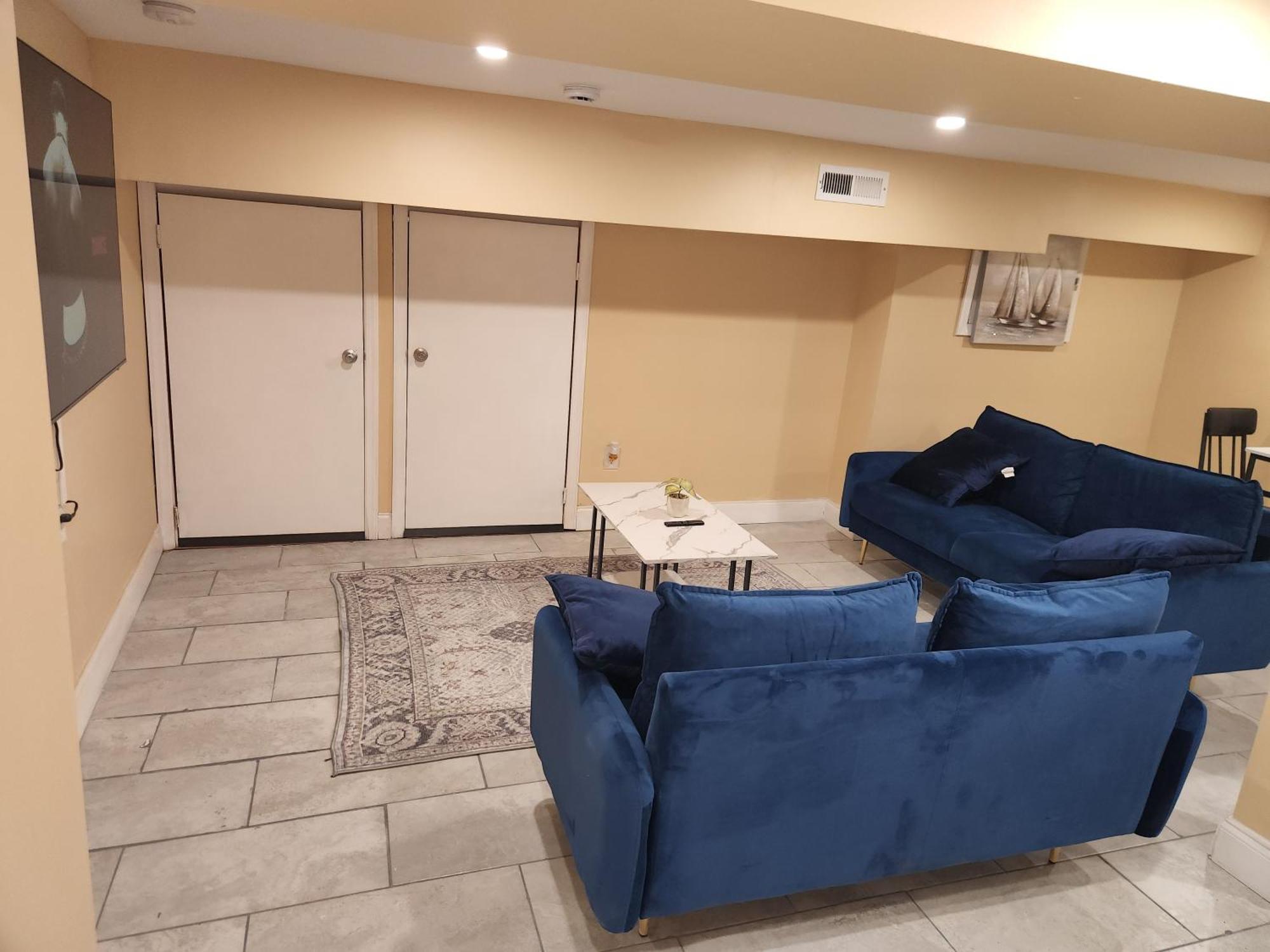 2kings Apartment *