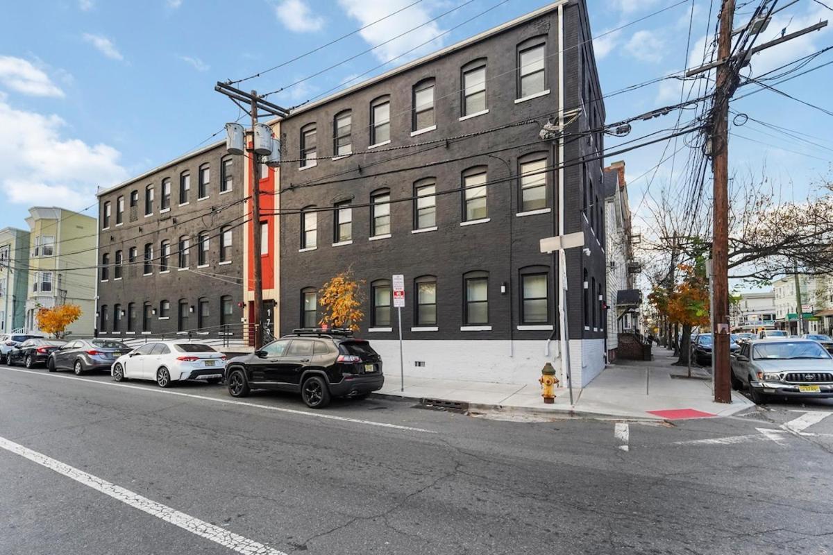 Apartment 4 Near Downtown