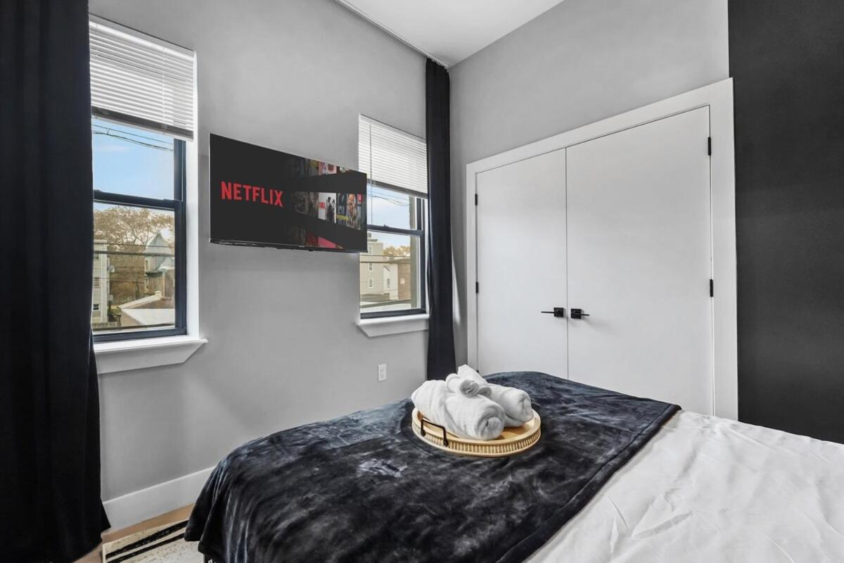 4br Duplex, Prime Location Apartment Newark