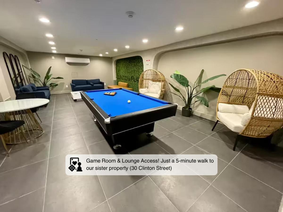 20 Min To Manhattan! 2br Luxurious Comfy & Spotless Newark