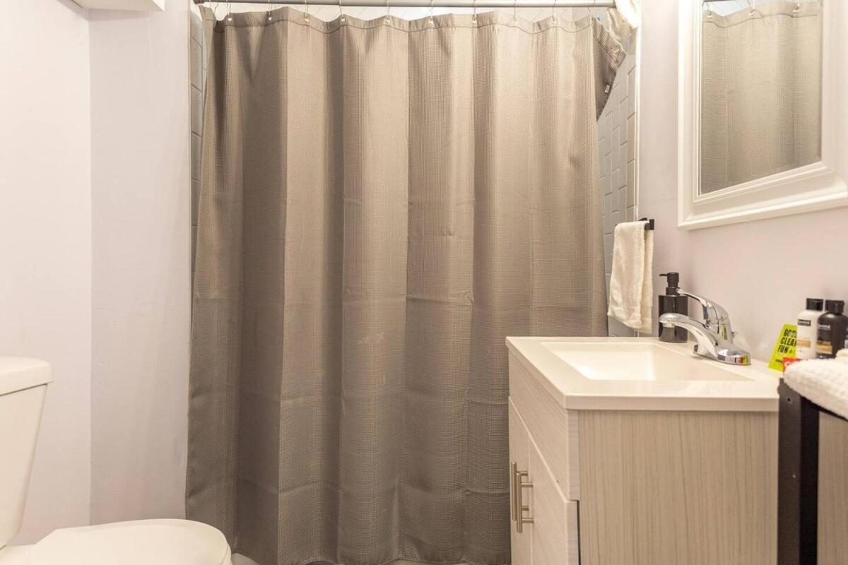 Apartment Spacious Cozy Retreat, Sleeps 10, Near Nyc & Ewr Newark