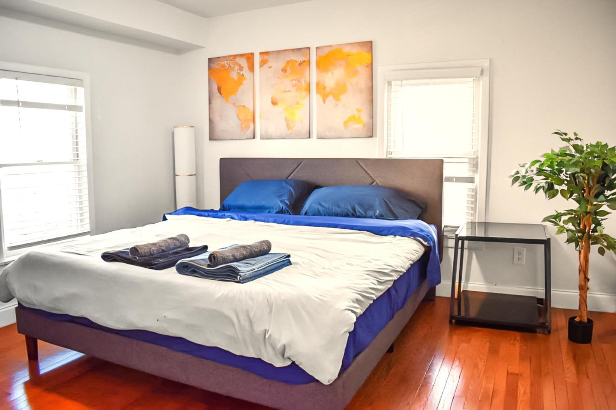 Apartment Spacious Cozy Retreat, Sleeps 10, Near Nyc & Ewr