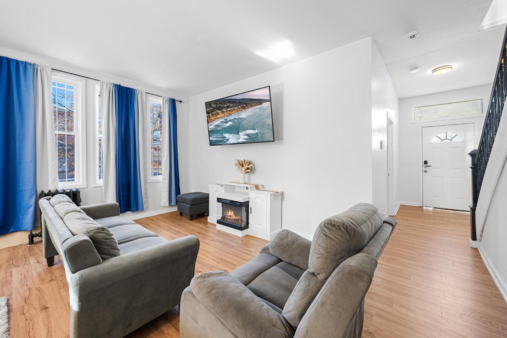 Luxurious Townhouse Near Nyc Holiday home Newark