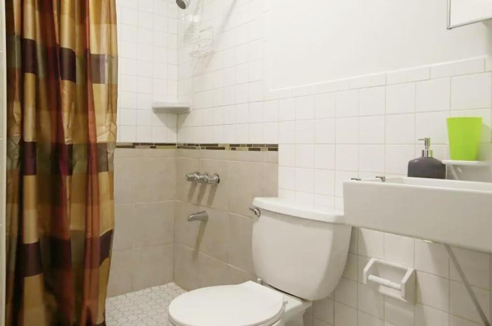 To Visit Nyc-subway Access Holiday home Newark