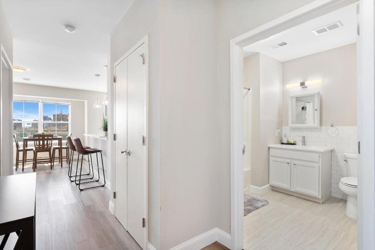 Apartment Downtown Nwk 1br- Free Parking Easy Nyc Access *