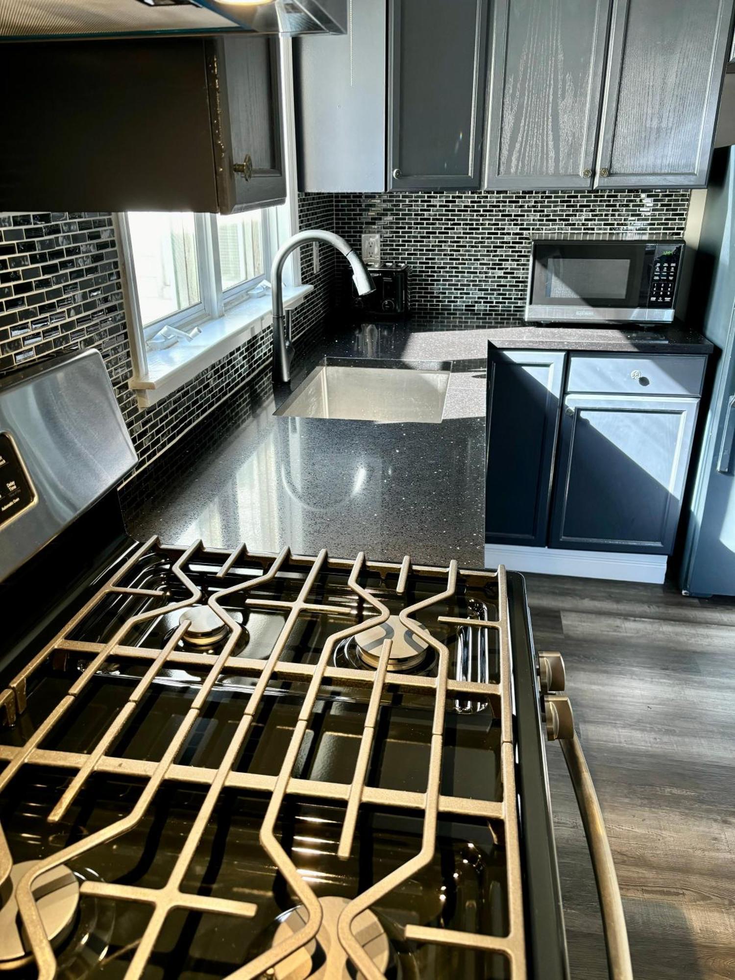 Apartment Iron Bound Gem Newark