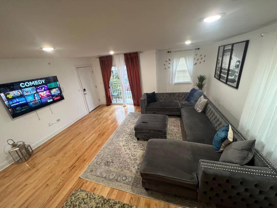 Holiday home Exuberant 3king 6 Mins Ewr/ Nyc *