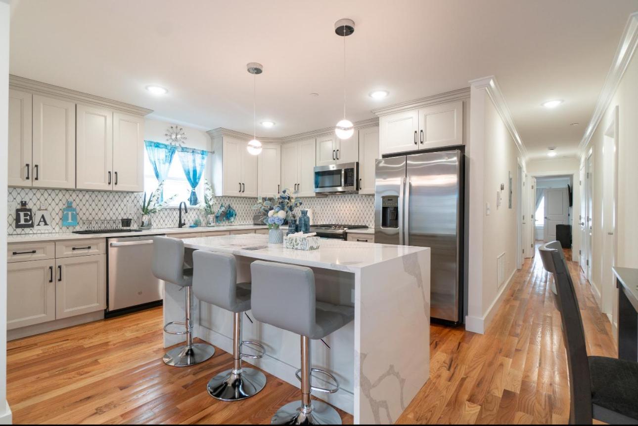 Divine Essence Apartment