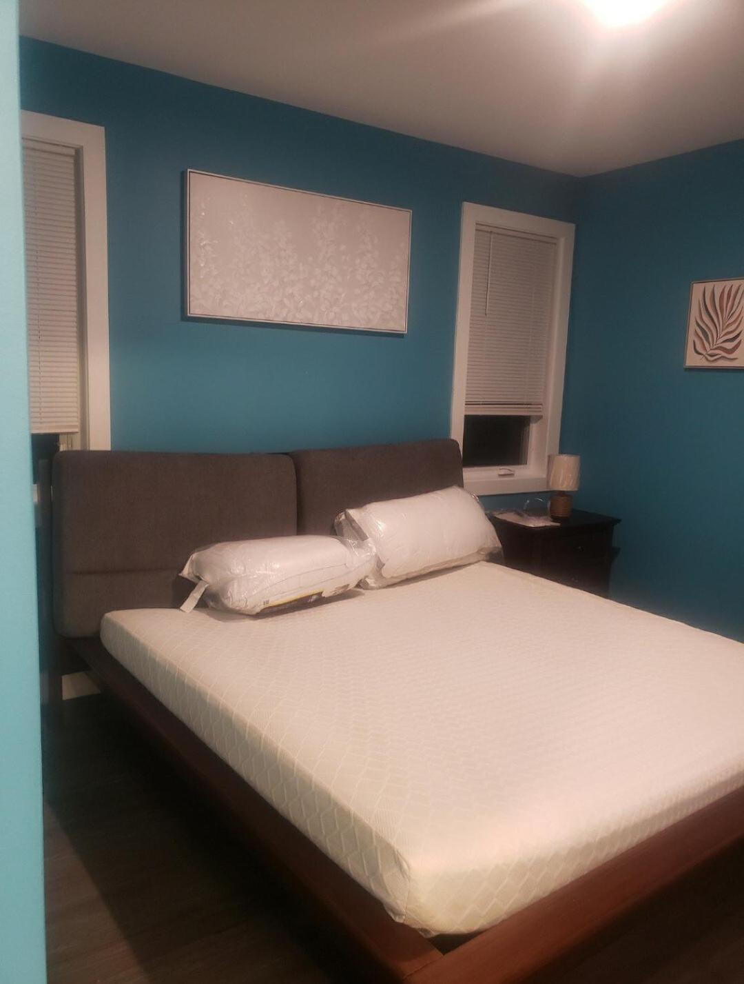Comfy 3 Bedroom House Apartment *