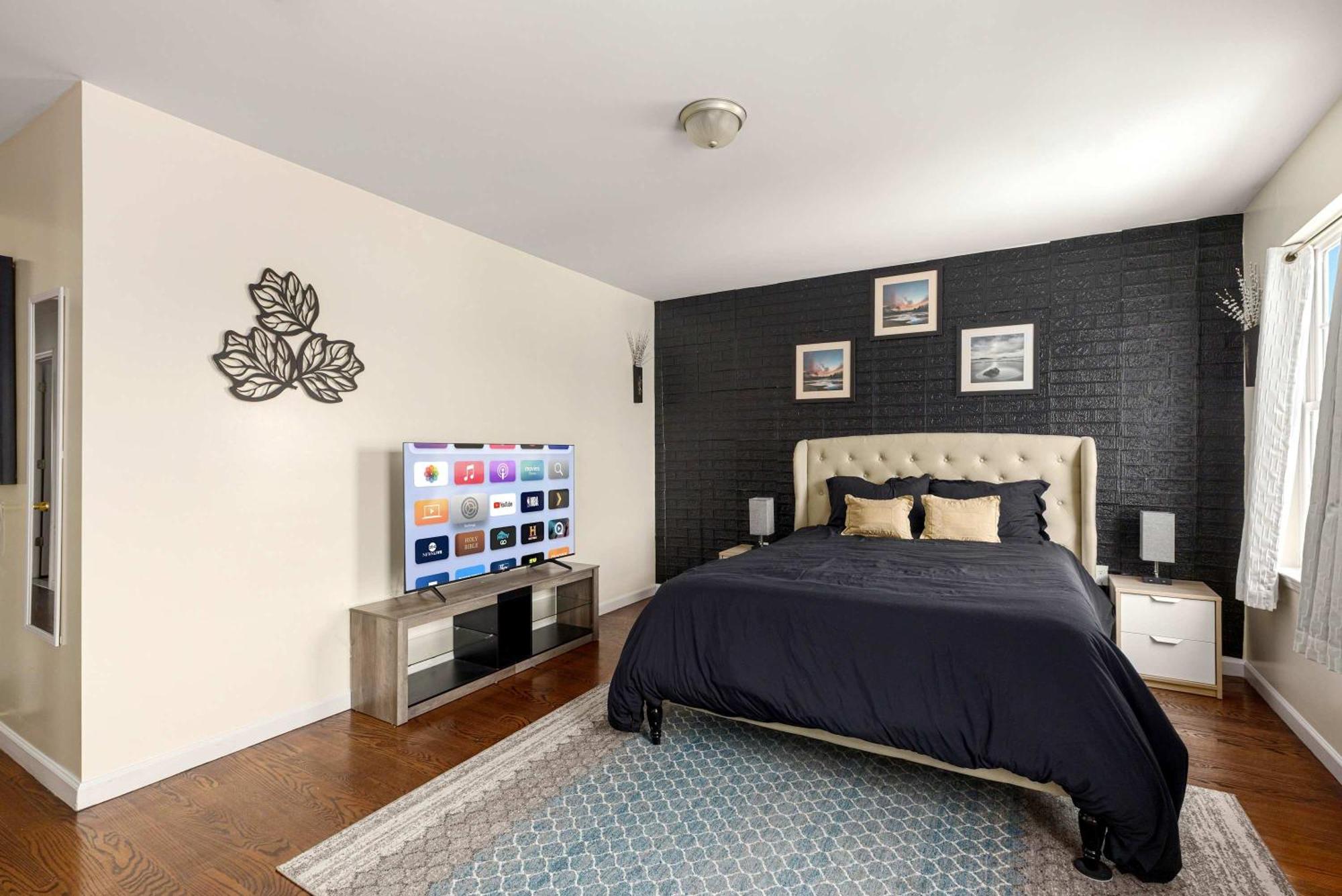 2nd Flr Gated With Gym Near Newark-penn Station Holiday home *
