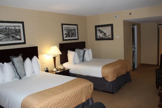Wyndham Garden Airport Hotel Newark