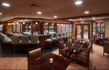 Wyndham Garden Airport Hotel