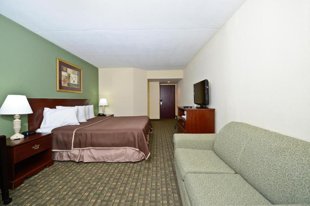 Howard Johnson By Wyndham Airport Hotel Newark