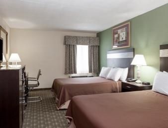 Howard Johnson By Wyndham Airport