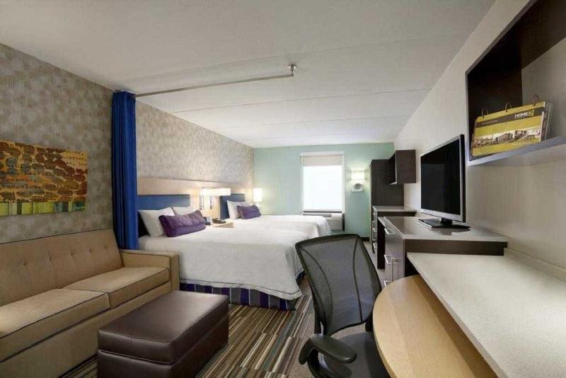 Home2 By Hilton Airport Hotel 3*