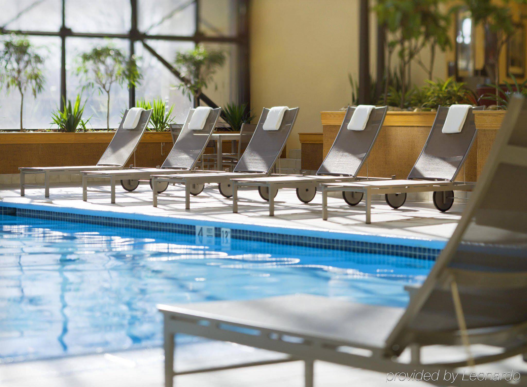 Hotel Doubletree By Hilton Airport 4*