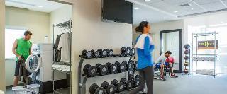 Home2 By Hilton Airport 3* Newark