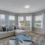 Beautiful 2Br Apt/Ewr Airport/King /Free Parking