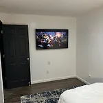 Luxury 2Bedroom Apt 5Mins Ewr Nyc Airport