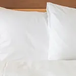 Holiday Inn Newark International Airport