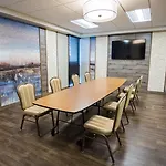 Holiday Inn Newark International Airport