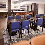 Hampton Inn Newark Airport