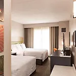 Hampton Inn & Suites By Hilton- Newark Airport Elizabeth