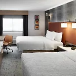 Hampton Inn Newark Airport