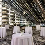 Doubletree By Hilton Hotel Newark Airport